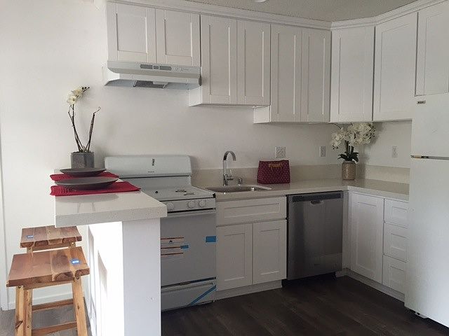 1st image of 7602 Lexington Ave