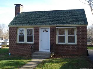 19 Lucas Park Rd, Norwich, CT 06360