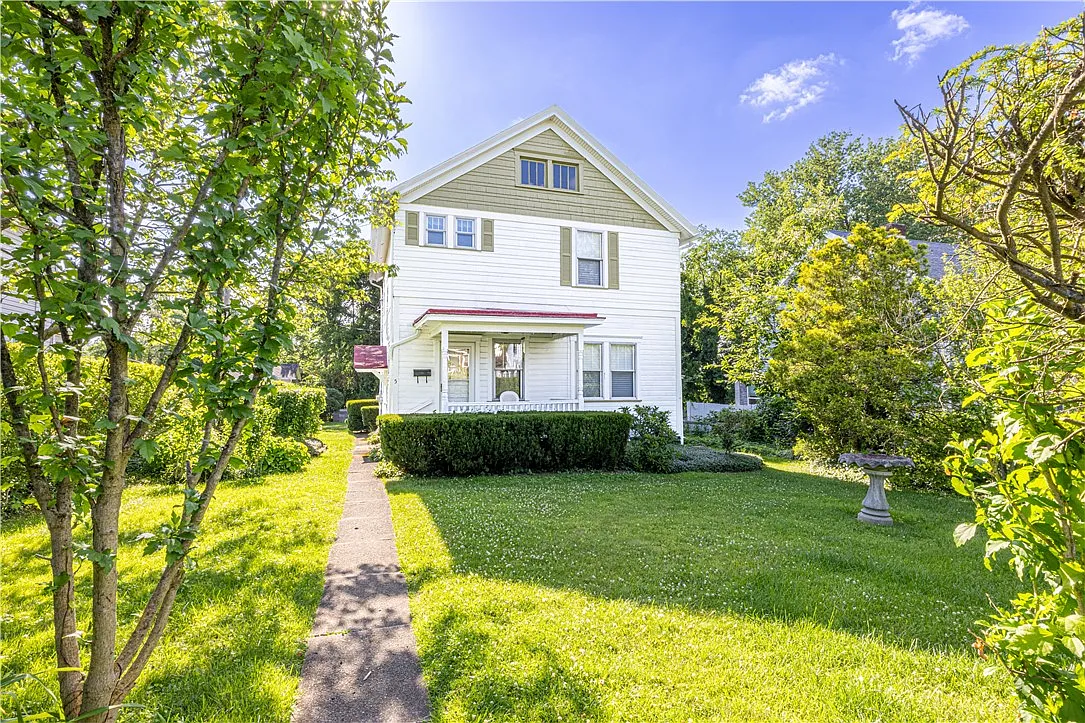 5 Williams St photo 1
