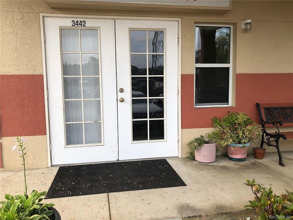 1st image of 3442 N Citrus Ave