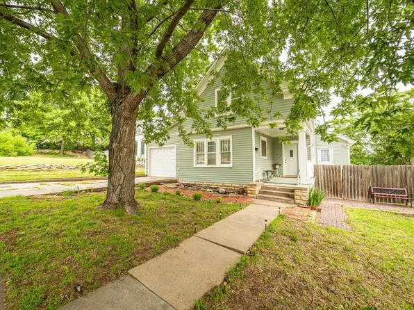 429 W 5th St, Concordia, KS 66901