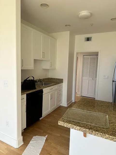 3930 24th St — Photo 2
