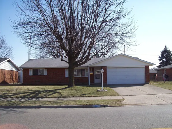 404 Arlington Rd, Brookville, OH 45309