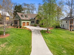 1768 Awalt Dr, Winchester, TN 37398