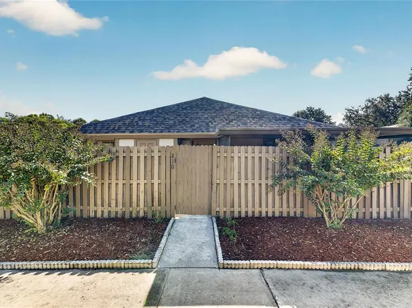 810 HUNTERS COURT, BRANDON, FL 33511