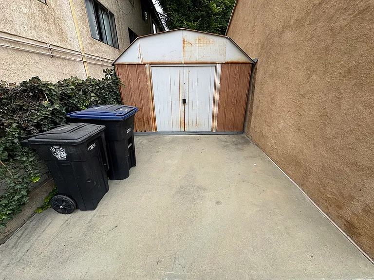 2014 N Parish Pl #2018 — Photo 6
