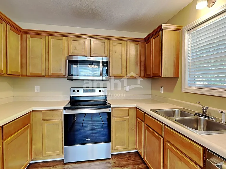 1740 Ridge Runner Ct — Photo 3