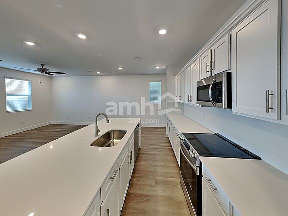 3rd image of 9573 E Harkes Dr