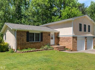 6003 Kingsbridge Rd, Tucker, GA 30084