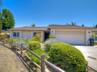 909 Woodcreek Rd, Fallbrook, CA 92028