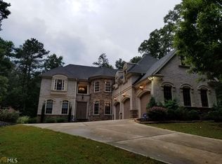 8305 Equinox Ln, Fairburn, GA 30213