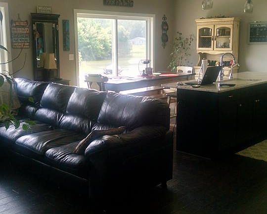 81e Jansen Circle