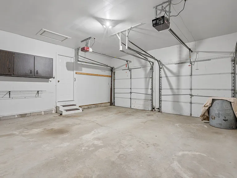 602 Cassandra Dr — Photo 40