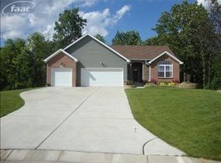4141 Erindale Ct, Swartz Creek, MI 48473