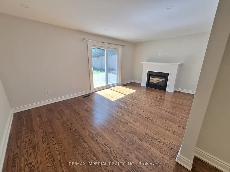 8 Multiflora Pl — Photo 13
