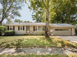 839 Smith St, Manhattan, KS 66502