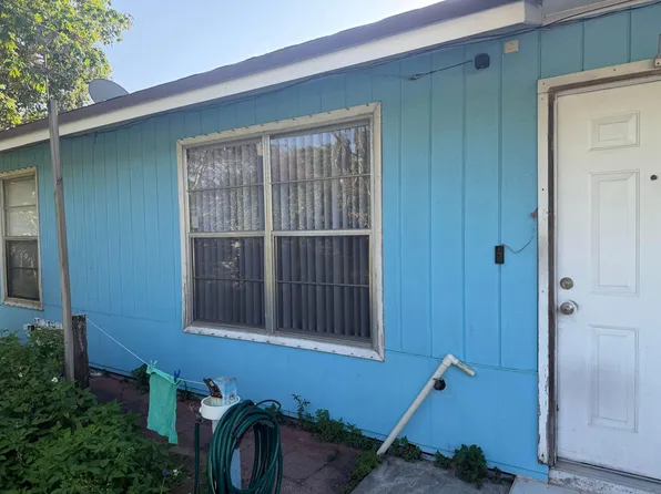 4666 E Holt, West Palm Beach, FL 33415