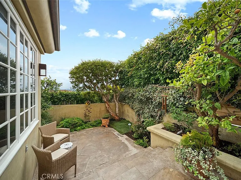 839 Emerald Bay — Photo 23
