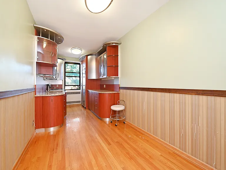 100 Avenue P #315 — Photo 17
