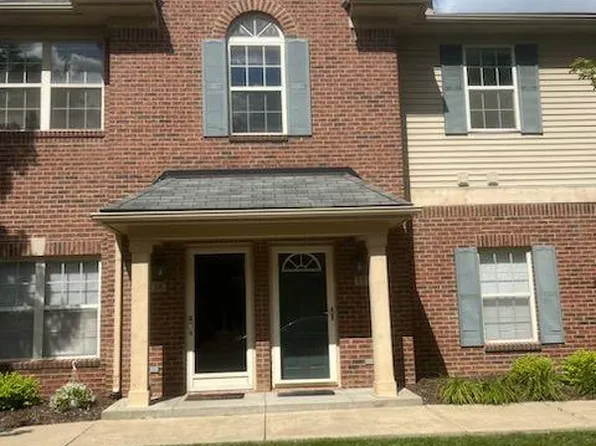 11758 Farmington Rd, Livonia, MI 48150
