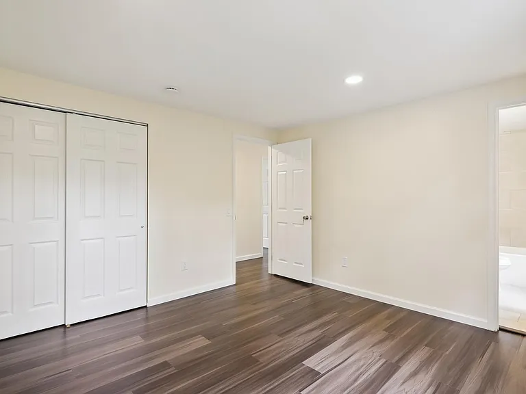 18257 Smoke House Ct — Photo 24