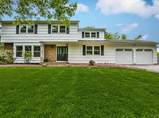 63 Sherwood Dr, Freehold, NJ 07728