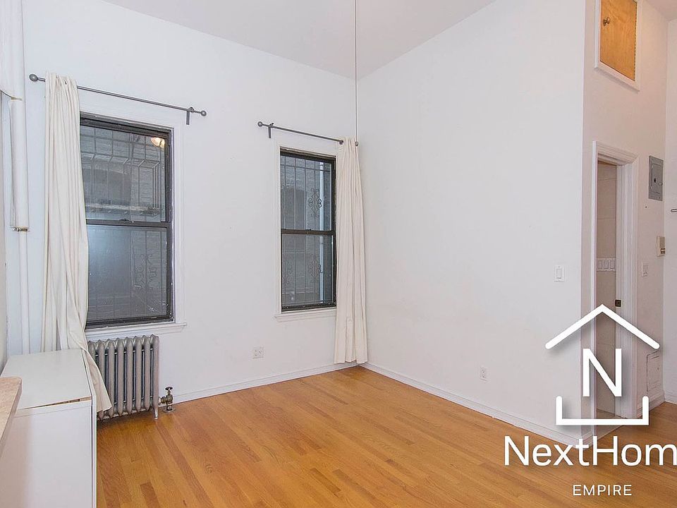 1st image of 2511 30th Ave APT 1R
