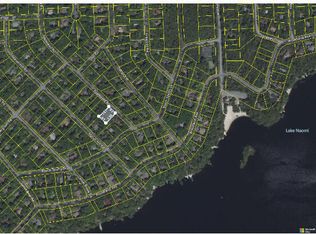 1135 Appleseed Rd, Pocono Pines, PA 18350