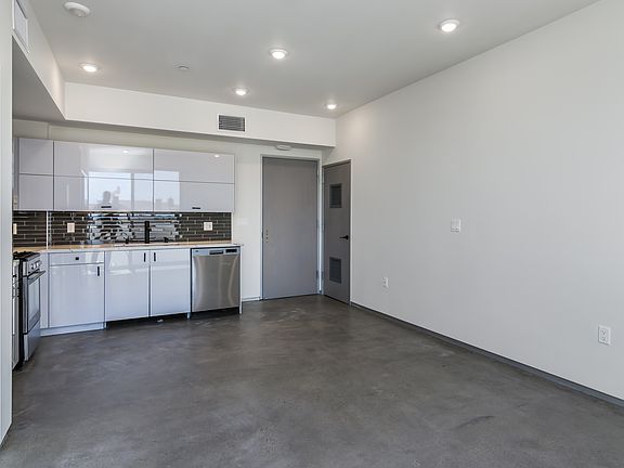 5th image of 11588 W Pico Blvd #206