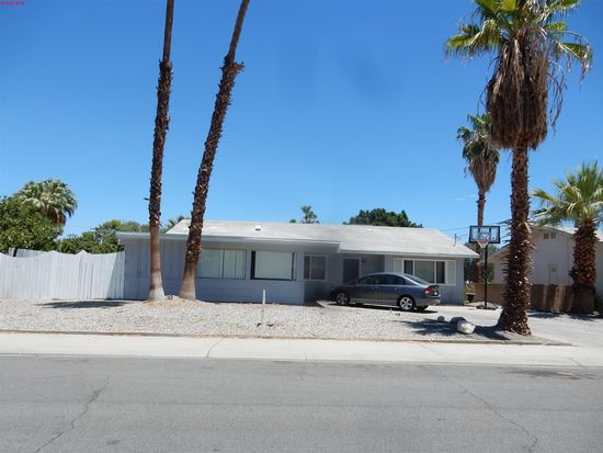 42900 Massachusetts Ct, Palm Desert, CA 92211