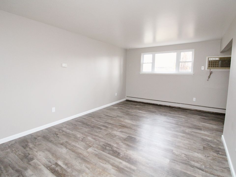 906 E Sturgis St Apartment Rentals Saint Johns, MI Zillow