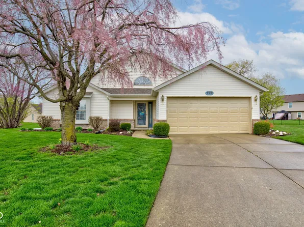 118 Presidential Ct, Greenfield, IN 46140