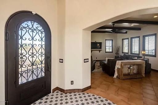 5th image of 6001 Circula De Hacienda