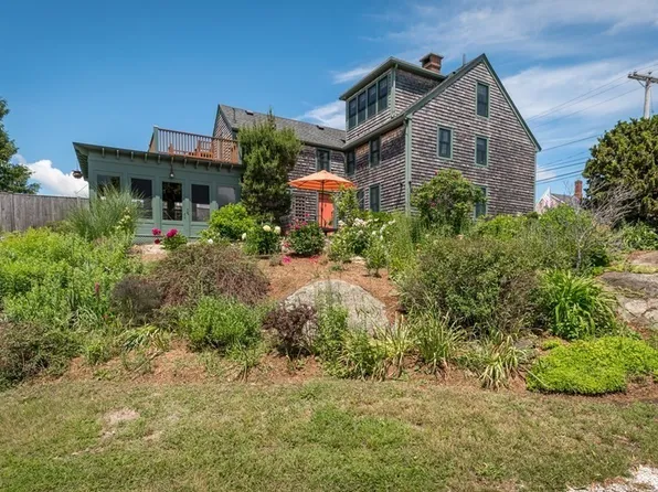 151 Main St, Essex, MA 01929