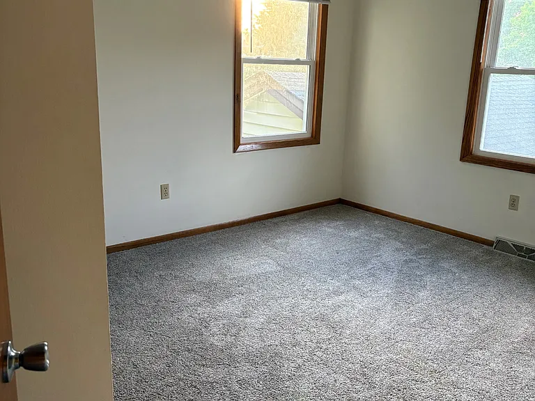 21575 Mary Lynn Dr — Photo 17