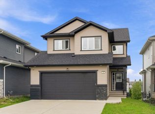 22 Harley Way, Spruce Grove, AB T7X0X4