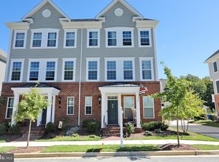 244 Buckeye B Cir, La Plata, MD 20646