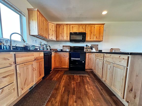 5th image of 3660 W 25th St Unit 1402