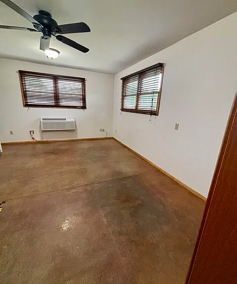 1102 W Will Rogers Dr — Photo 22