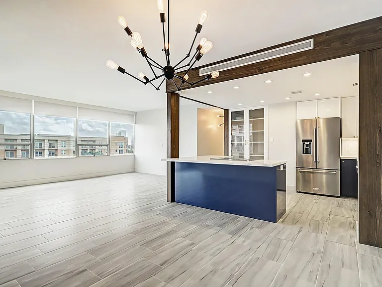2701 Westheimer Rd #8B — Photo 1