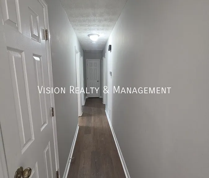 985 S Lassetter Cir — Photo 14
