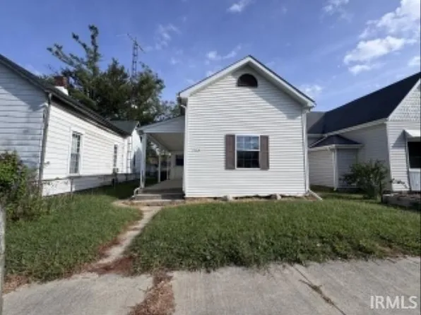 1312 W 11th St, Muncie, IN 47302