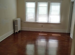 1939 Central St #C, Evanston, IL 60201