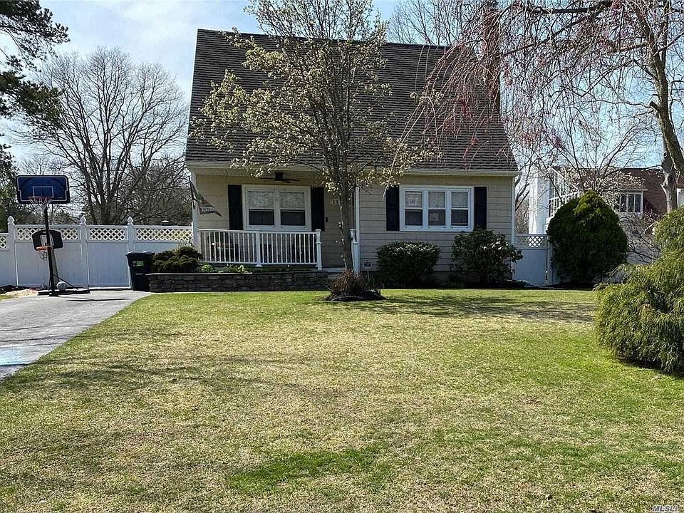 1st image of 234 Hagerman Ave