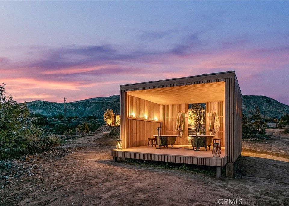 1st image of 48575 Paradise Ave