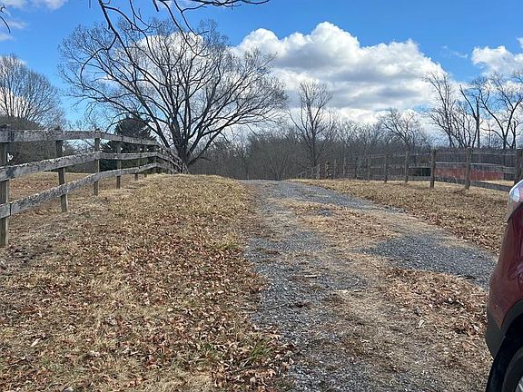 4th image of Copp Rd