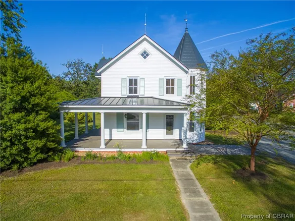 240 S Main St, Kilmarnock, VA 22482