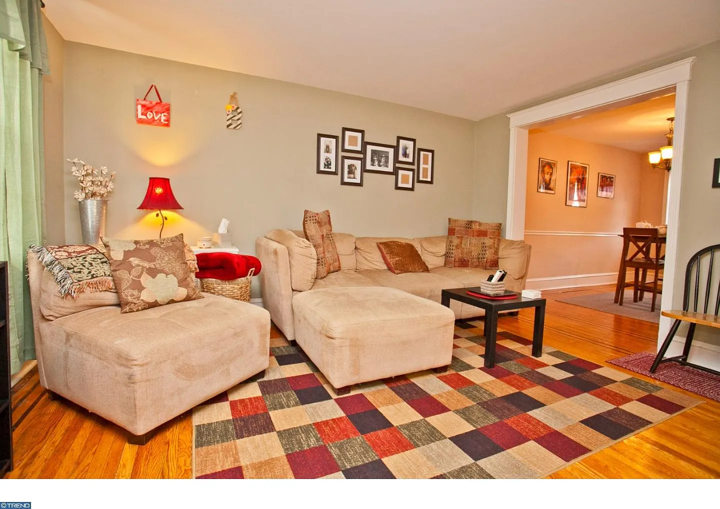 3 bed, 1056 sqft, $2,350 — Photo 2