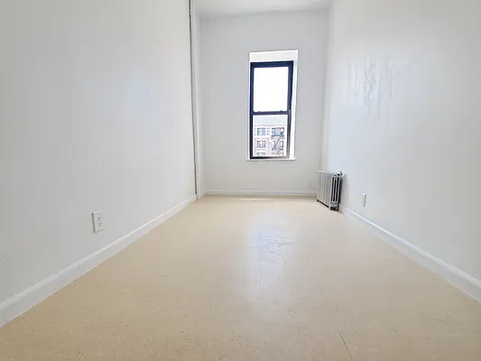 Rented by Compass | media 13