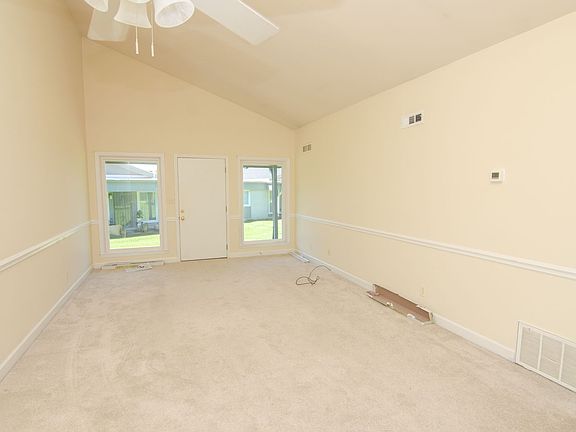 4th image of 1900 Richard Jones Rd APT K2